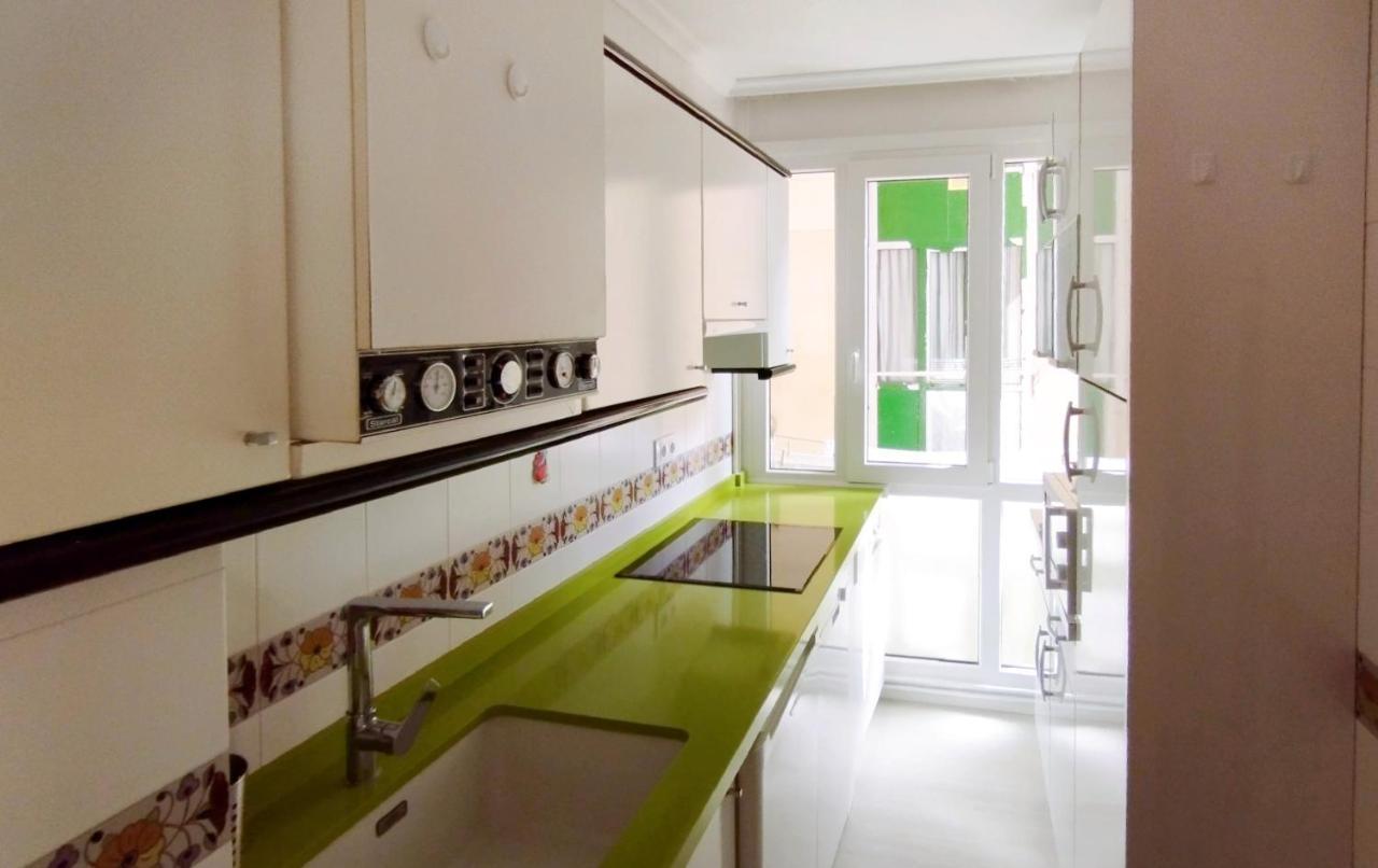 Apartamento Con Piscina Y Wifi A 100 Metros De La Playa En โซโม ภายนอก รูปภาพ